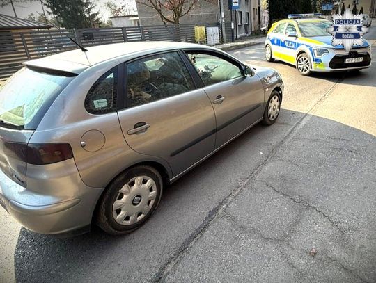 Arsenał w bagażniku i szaleńczy pościg. Wojkowiccy policjanci zatrzymali trójkę złodziei Arsenał w bagażniku i szaleńczy pościg. Wojkowiccy policjanci zatrzymali trójkę złodziei