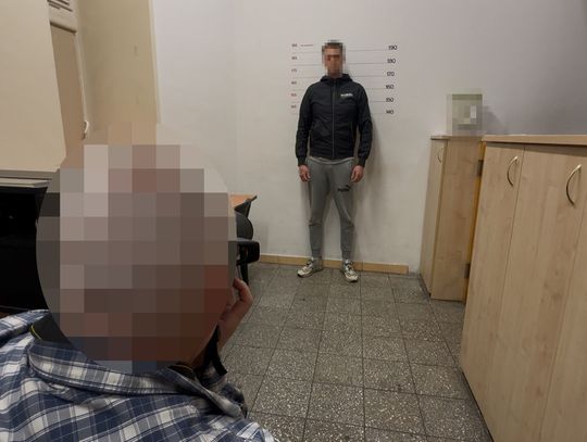 Atak na plenerowej siłowni. 20-latek groził 13-latkowi pobiciem przy użyciu pałki teleskopowej