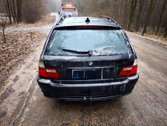 Awantura na drodze zakończona zatrzymaniem 18-latka. Kierował BMW bez uprawnień i po narkotykach