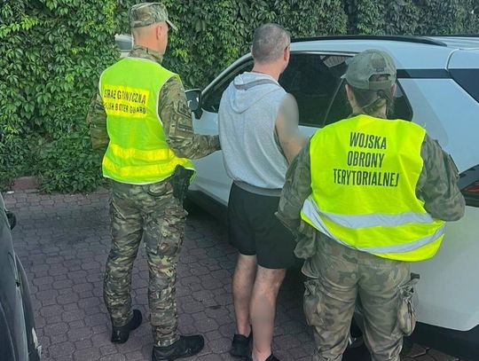 Bezpaństwowiec jechał skradzioną Toyotą. Auto zniknęło we Francji dwa dni wcześniej