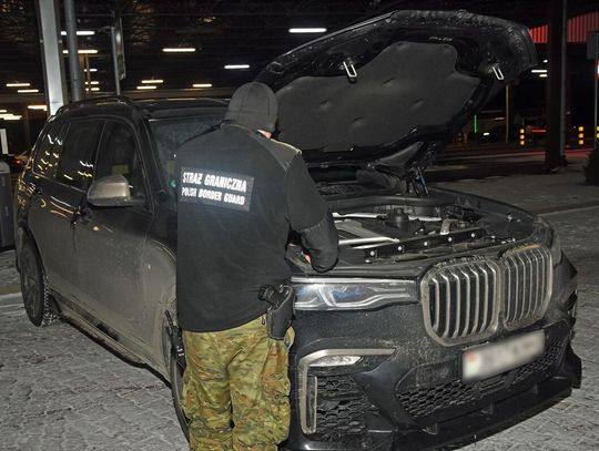 Białorusin próbował wyjechać z Polski kradzionym BMW o wartości ponad ćwierć miliona złotych