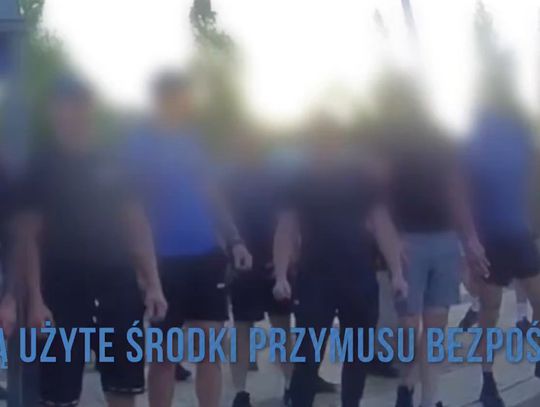 Bitwa pseudokibiców w centrum Chorzowa udaremniona. Policja powstrzymała zwaśnione bojówki [WIDEO]