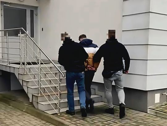 Brutalne pobicie na wieczorze kawalerskim. 25-latek doznał skomplikowanych obrażeń szczęki