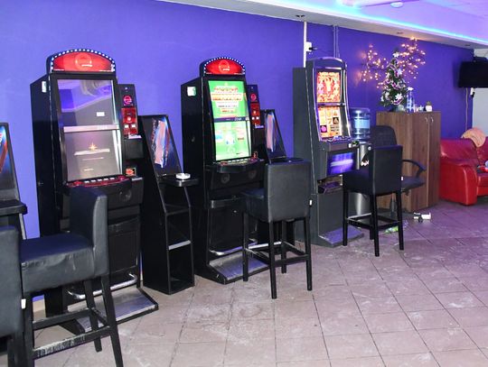 Brutalnie napadli na kobietę i mężczyznę w lokalu z automatami. Kryminalni dopadli sprawców