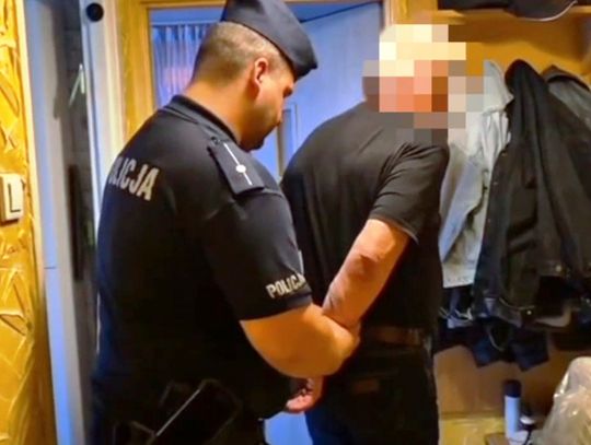 Brutalny atak na listonosza. Pijany 65-latek bił go pięścią w twarz i groził śmiercią