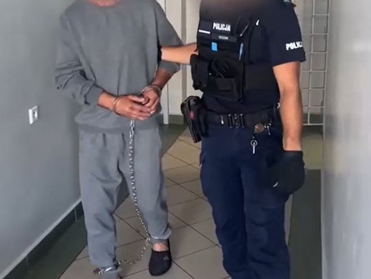 Brutalny atak nożem na dwóch mężczyzn. 45-latek z zarzutami usiłowania zabójstwa
