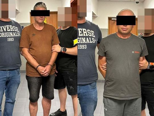 Brutalny napad na dworcu. We dwóch bili go po całym ciele, a potem zabrali telefon i pieniądze