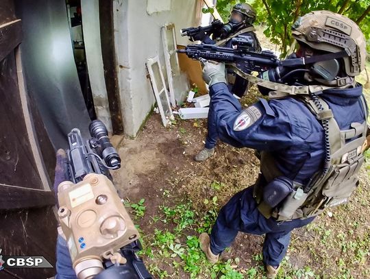 CBŚP zlikwidowało laboratorium narkotykowe. Przejęto 160 kg narkotyków o wartości 6 milionów złotych