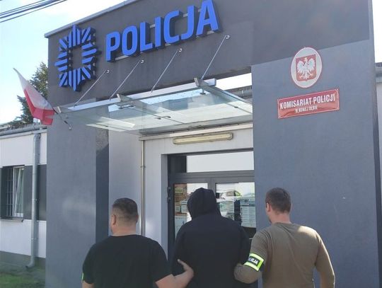 Chciał 2 tysiące złotych od właściciela punktu ksero. Groził mu, że po pracy "załatwią go koledzy"