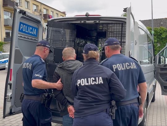 Chciał brutalnie zamordować żonę w jej urodziny. Planował udusić ją, a potem wjechać autem w drzewo