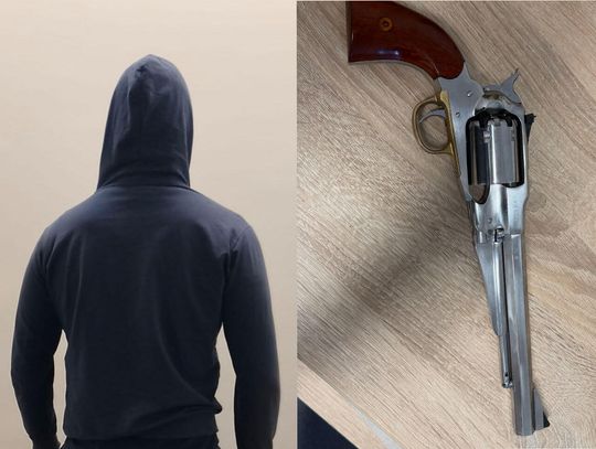 Chciał sprowokować policję i pomalował ścianę komisariatu. 21-latek wylądowało na dołku. Grozi mu 5 lat Chciał sprowokować policję i pomalował ścianę komisariatu. 21-latek wylądowało na dołku. Grozi mu 5 lat