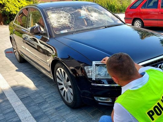 Chciał zemścić się za zwolnienie z roboty i demolował audika szefa. Złapał go na gorącym uczynku