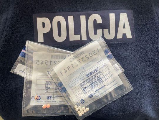 Chciała przemycić narkotyki do więzienia. Na widzenie przyszła z heroiną i metamfetaminą