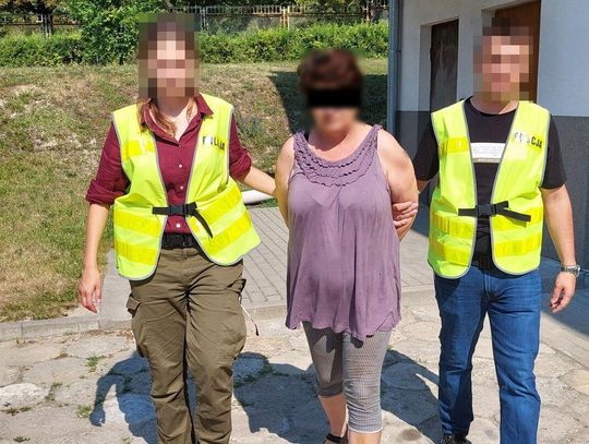 Chwyciła nóż i wbiła mężowi w klatkę piersiową. Tego dnia razem pili. Kobieta miała prawie 4 promile
