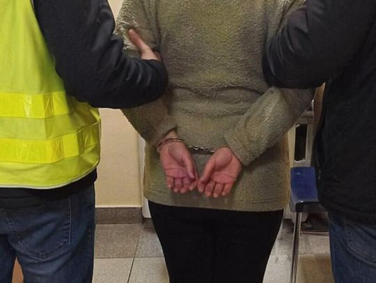 Córka wbiła matce nóż w plecy. Pokłóciły się w kuchni