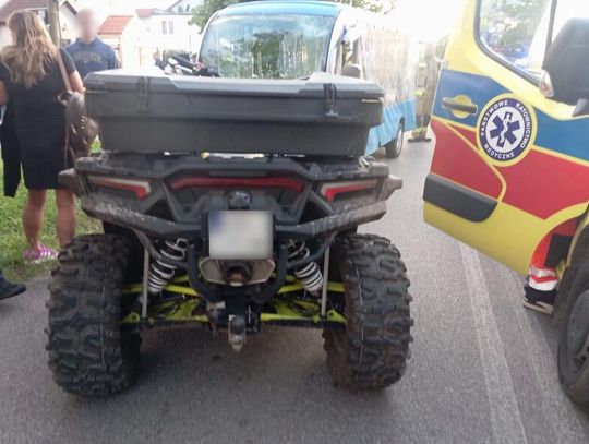 Czołowe zderzenie quada i melexa. W wyniku wypadku pięć osób trafiło do szpitala