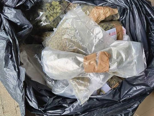 Diler zatrzymany z blisko 20 kg narkotyków. Handlował nawet wtedy, gdy jego sprawa była w sądzie