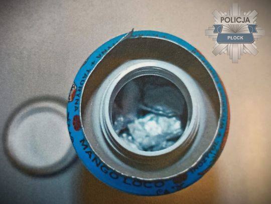 Dilował z puszki po energetyku przerobionej na skrytkę. Kierowca na aplikację zatrzymany