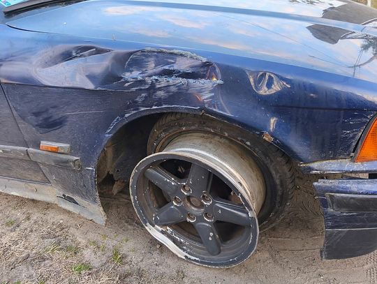 Driftując BMW wjechał w motocyklistę. Szokujące tłumaczenie 23-letniego kierowcy Driftując BMW wjechał w motocyklistę. Szokujące tłumaczenie 23-letniego kierowcy