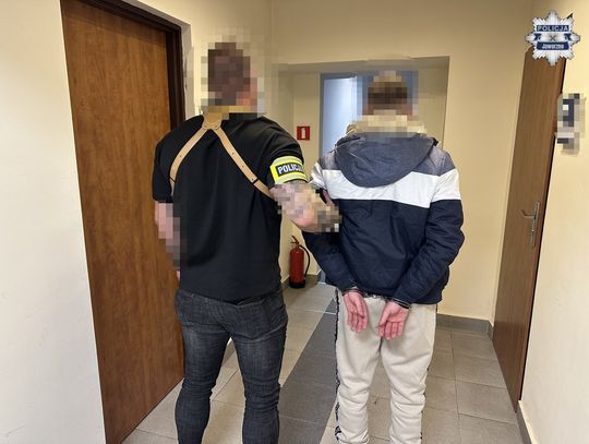 Dziadek wziął pod dach wnuka, który wyszedł z więzienia. Recydywista okradł go i zniknął Dziadek wziął pod dach wnuka, który wyszedł z więzienia. Recydywista okradł go i zniknął