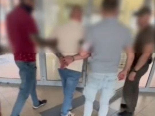 Dzień przed ślubem wpadł w ręce łowców głów. Nie pomogła ochrona wynajęta na uroczystość