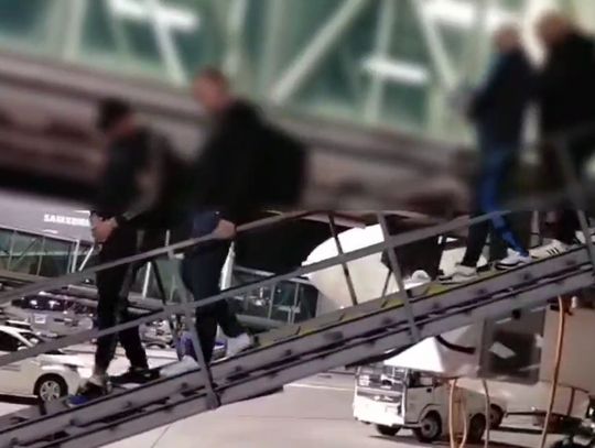 Ekstradycja lidera gangu do Polski. Ścigany przez Interpol 45-latek ukrywał się od 2018 roku