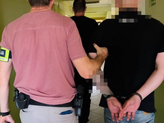 Fałszywe alarmy bombowe w szkołach. 41-latek trafił do aresztu