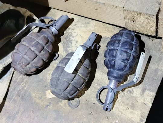Granaty odnalezione podczas sprzątania piwnicy. Konieczna była ewakuacja dwóch pionów bloku