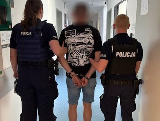 Groził śmiercią obcym ludziom i do nich strzelał. Nie podobała mu się ich narodowość
