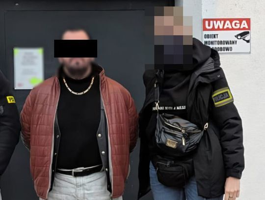 Handlował bronią i narkotykami. Słynny recydywista zatrzymany po akcji "łowców głów"