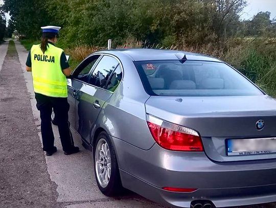 Jechał przez wieś z prędkością prawie stu kilometrów na godzinę. Kierowca wydmuchał blisko promil