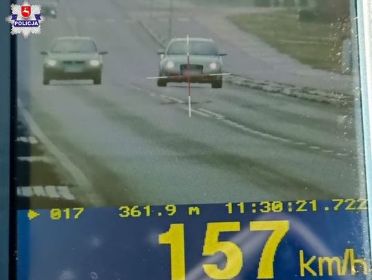 Jechał w terenie zabudowanym 157 km/h. Tłumaczył, że ma dobre auto i nie czuje prędkości