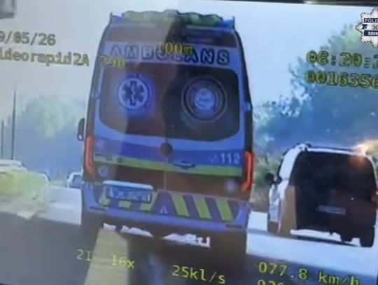 Kierowca ambulansu bez powodu używał sygnałów i jechał bardzo ryzykownie. Był pijany