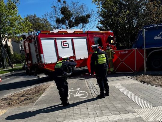 Kierowca ciężarówki śmiertelnie potrącił 14-latka na rowerze. Tragiczny wypadek w Gdyni