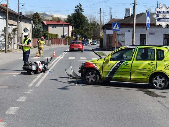 Kierowca Mazdy wymusił pierwszeństwo motocykliście. W wypadku ranny został 37-letni mężczyzna