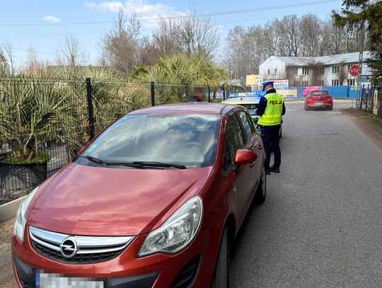Kierowca zatrzymany za prędkość stwierdził, że "to jego najmniejszy problem". Reszta szybko wyszła na jaw Kierowca zatrzymany za prędkość stwierdził, że "to jego najmniejszy problem". Reszta szybko wyszła na jaw
