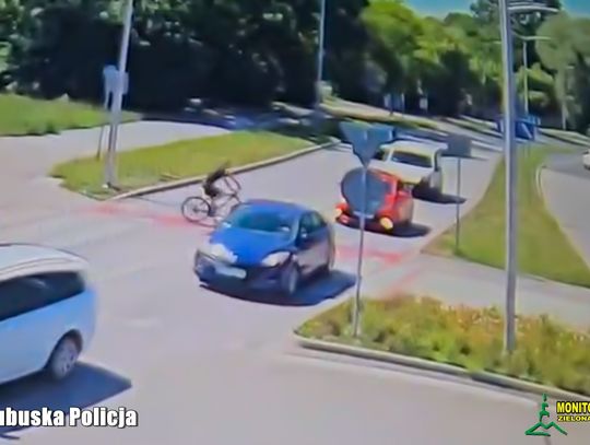 Kobieta tłumaczyła, że to nie jej wina. Policjanci obejrzeli nagranie. Doszło do kontaktu z rowerzystą