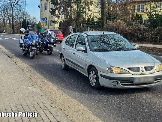 Kompletnie pijana kobieta przejechała ponad 100 kilometrów autostradą i krajówką. Miała ponad 3 promile