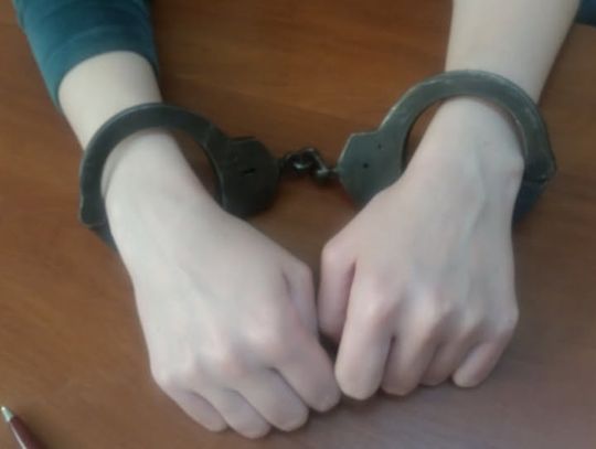 Kompletnie pijana matka zajmowała się czwórką dzieci. 35-latka miała 2,7 promila alkoholu we krwi