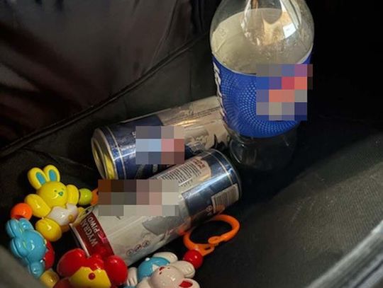 Kompletnie pijani rodzice z Ukrainy opiekowali się niemowlęciem. Matka nie była w stanie wstać z chodnika