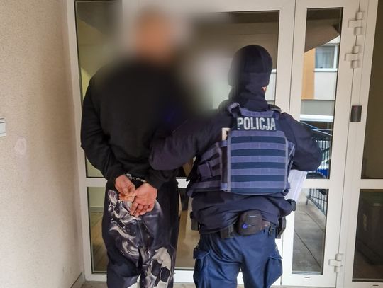 Koszmar nie skończył się po rozstaniu. 35-latek zatrzymany za znęcanie się nad żoną