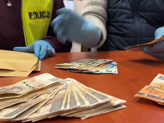 Kradzione auta i fikcyjne przeglądy. Czterej diagności za pieniądze podbijali dokumenty