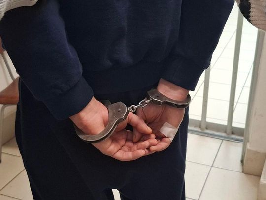 Krwawe zdjęcie zamordowanej kobiety w portalu społecznościowym. Policjanci zatrzymali jej syna