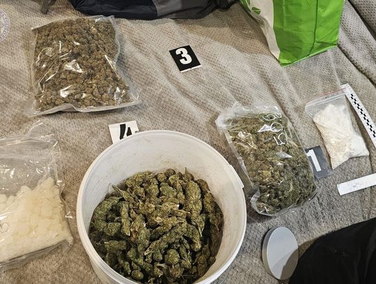 Kryminalni od dawna mieli 22-latka na oku. Przy młodym dilerze znaleźli ponad 7 kg narkotyków
