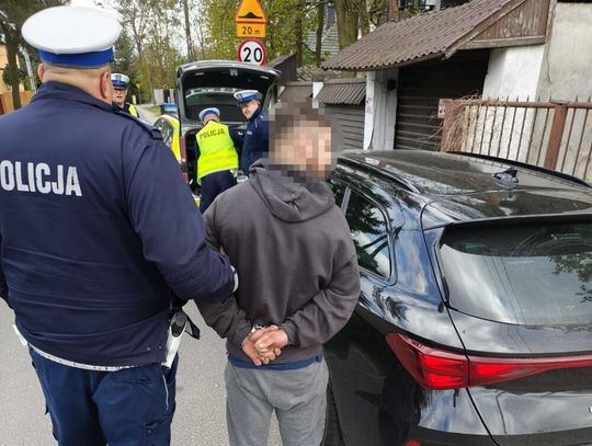 Kryminalni przejrzeli monitoring. 31-latek z dożywotnim zakazem jazdy wpadł przez nagrania