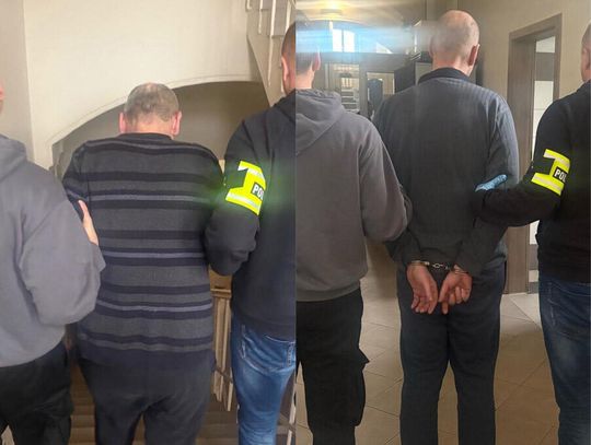 Kurier poszedł dostarczyć paczkę, ale zostawił w aucie telefon. Tych dwóch od razu wykorzystało okazję