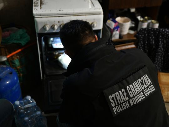 Latali przez granicę z Białorusią balonami z podczepionymi papierosami. Zatrzymanie przemytników