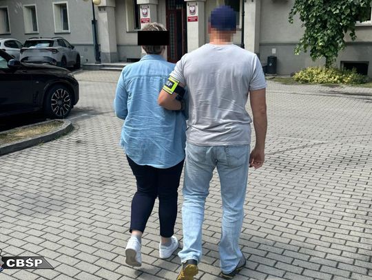 Lekarze i farmaceuci wyłudzili ponad 80 milionów złotych z NFZ. Odpowiedzą za udział w gangu