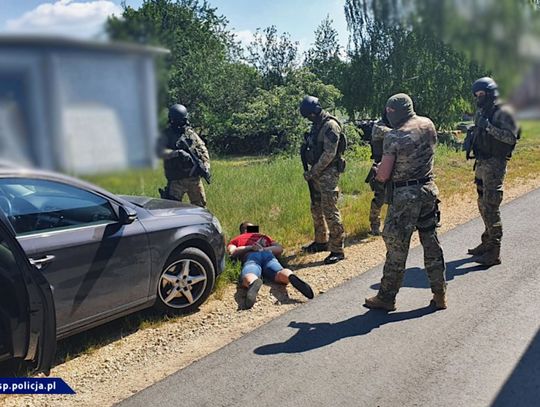 Łowcy cieni zatrzymali dwóch poszukiwanych. Jednym z nich jest członek "łódzkiej ośmiornicy" [WIDEO]