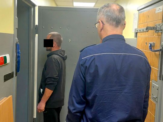 Luksusowe łupy z działki. Włamywacz zabrał z domku przedmioty warte 90 tysięcy złotych